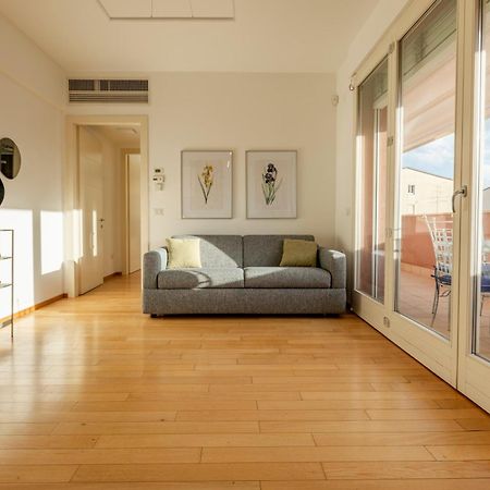 Appartamento Iris -Due Ampie Terrazze Vista Duomo Florens Exteriör bild