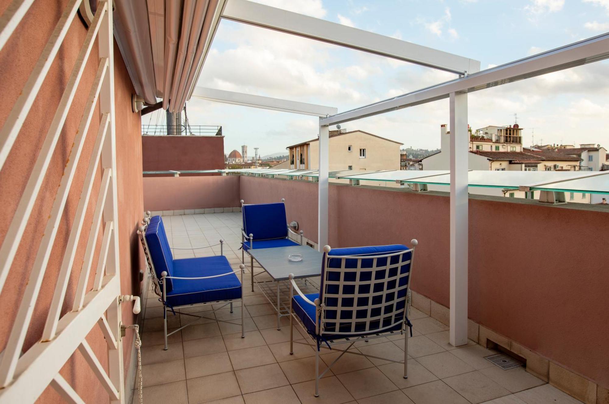 Appartamento Iris -Due Ampie Terrazze Vista Duomo Florens Exteriör bild